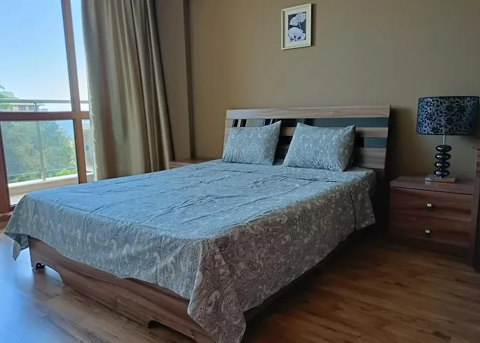 приятна почивка на море в Golden Line Apartment